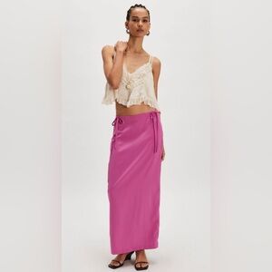 Rosetta Column Skirt NWOT black